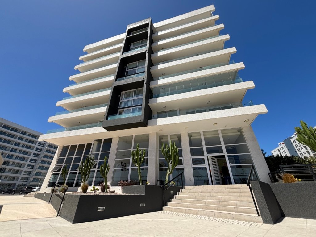 Moderno Departamento en Av. Francisco de Aguirre – La Serena