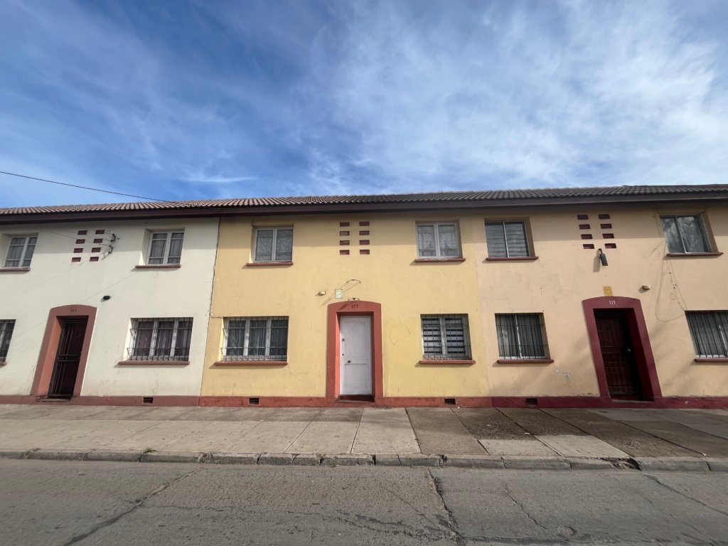 Se Vende casa cerca de la recova de La Serena
